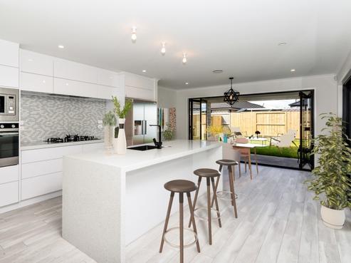 2 The Meadows Drive, Flagstaff