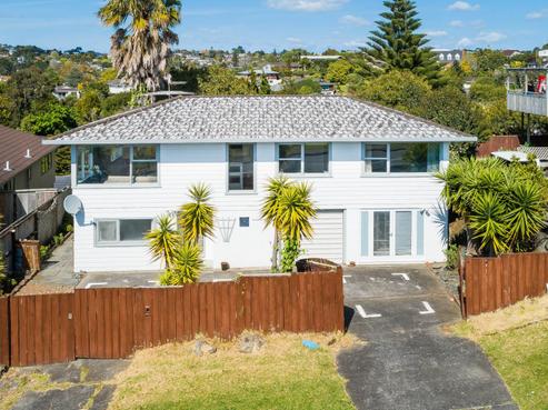 84 Glamorgan Drive, Torbay