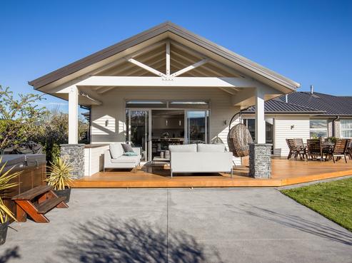 9 Awarua Road, Pegasus