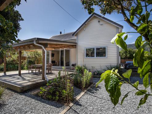 91 Bright Street, Cobden