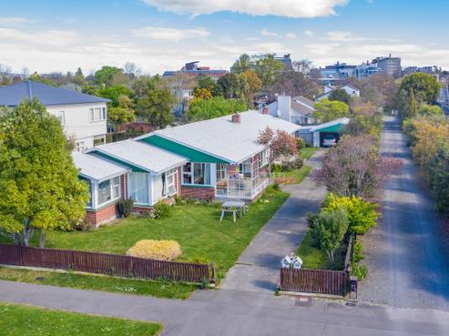 2/35 Hamilton Avenue, Ilam