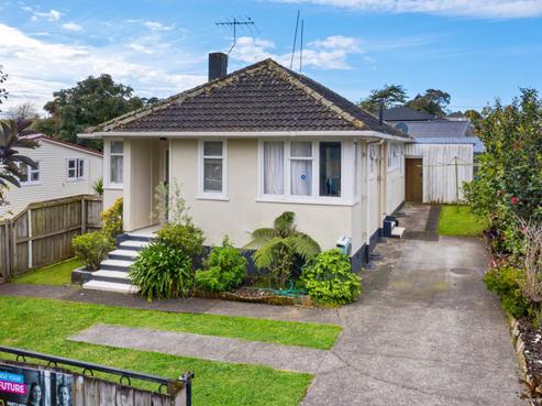 7 Carr Road, Three Kings