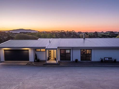 214B Huia Street, Waikanae