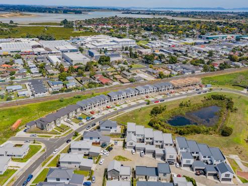37A Soaring Bird Drive, Takanini