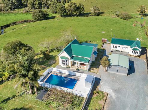 197 Mcbreen Road, Hikurangi