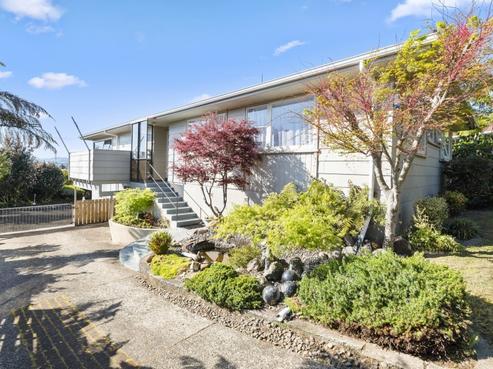 2 Hawk Place, Selwyn Heights