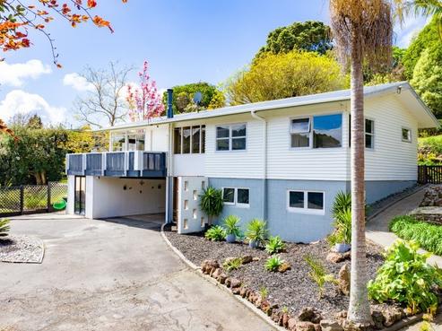 69 Carr Street, Kamo
