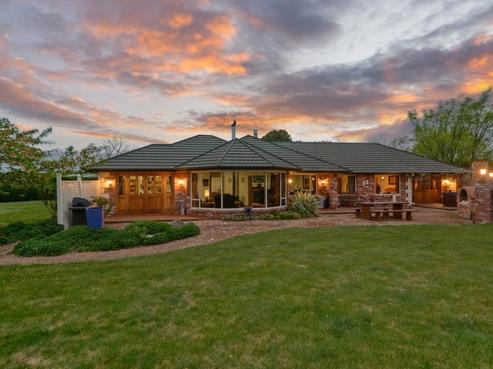 74 Gressons Road, Waikuku