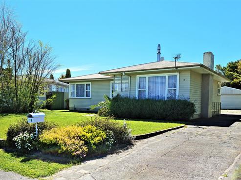 18 Allen Berry Avenue, Pirimai