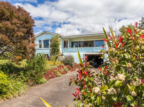 13 Monyash Road, Manly