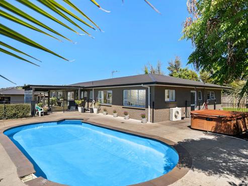 2 Settlers Way, Pukekohe