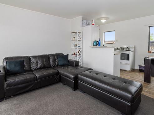 12A Hatherley Place, Clendon Park