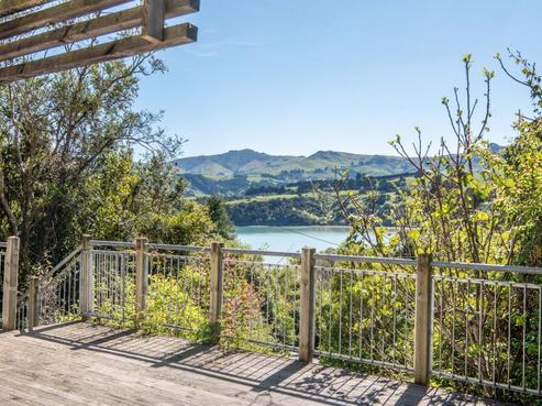 16 Quail Crescent, Takamatua