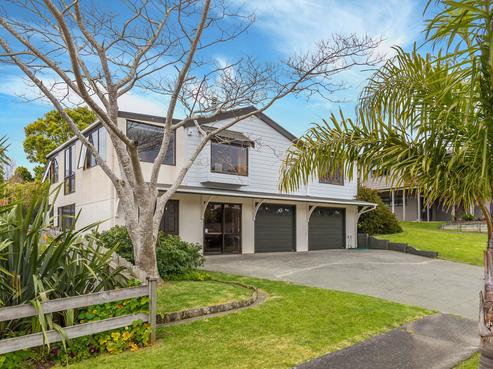 18 Governor Grey Road, Snells Beach