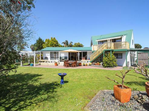 45 Taihiki Road, Clarks Beach