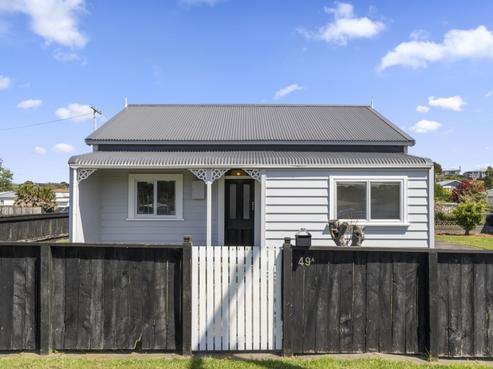 49A Strange Street, Waitara