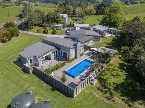 256 Blackbridge Road, Dairy Flat