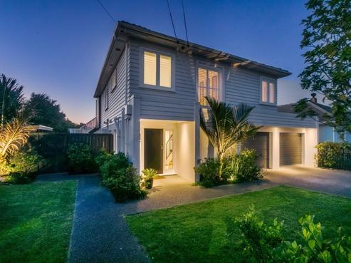 8 De Luen Street, Point Chevalier