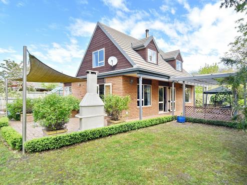 12 Thornley Place, Woodend
