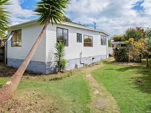 123 Brightside Road, Stanmore Bay