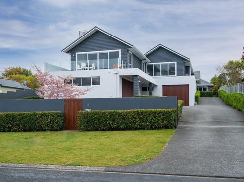 8 Kurupae Road, Hilltop