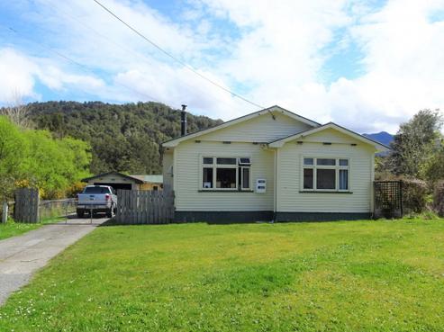 89 Main Road, Blackball