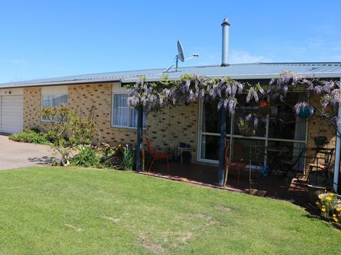 16A Johnston Street, Foxton