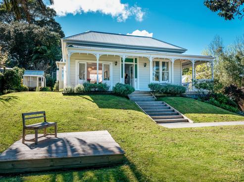 80 Wharf Road, Ostend