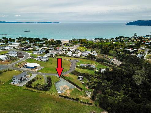 13 Lori Lane, Coopers Beach