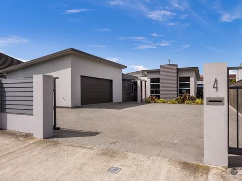 4 Cornwall Street, Central Hutt