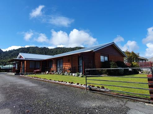107 Bright Street, Cobden