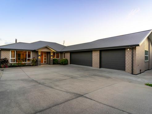 14 Twomey Drive, Pukekohe
