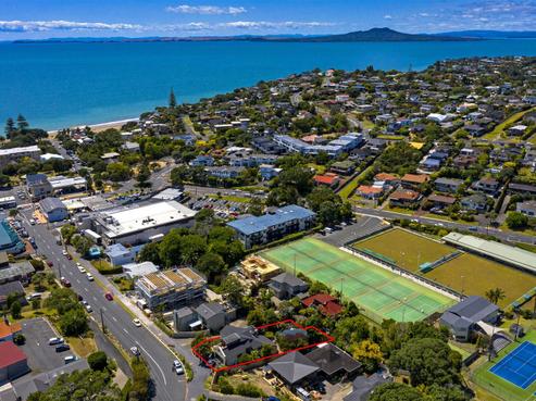 2/14 Hastings Road, Mairangi Bay