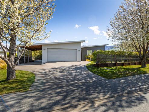 93 Mount Iron Drive, Wanaka