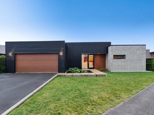 19 Satchmo Place, Rototuna North