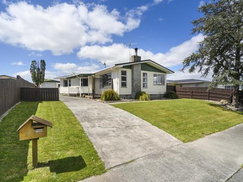 7 Dunk Place, Milson