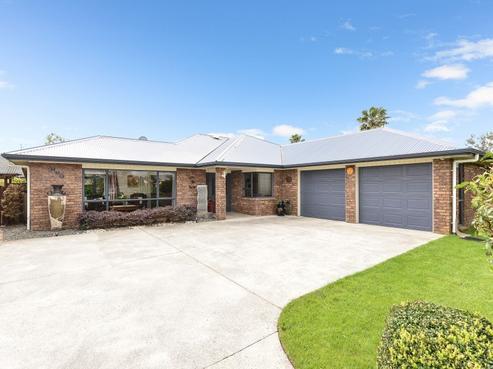 238 Thomas Road, Rototuna North