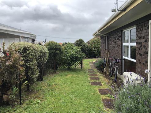 14A Fifth Avenue, Avenues