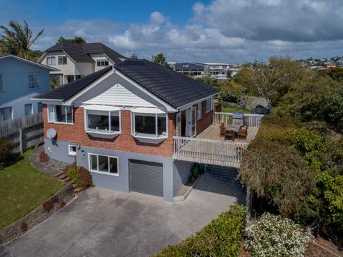 13 Delshaw Avenue, Stanmore Bay