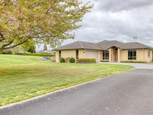 98 Ash Grove, Te Awamutu