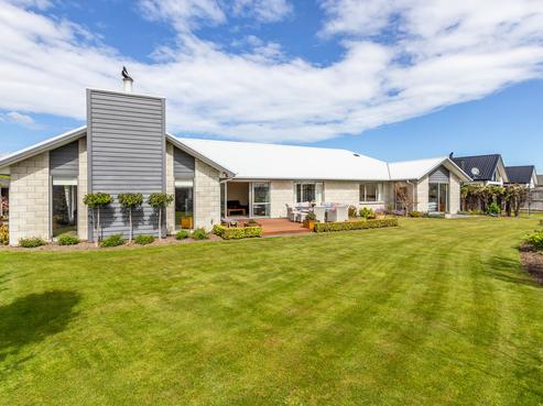 8 Watkins Place, Lincoln