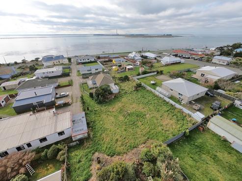246C Marine Parade, Bluff