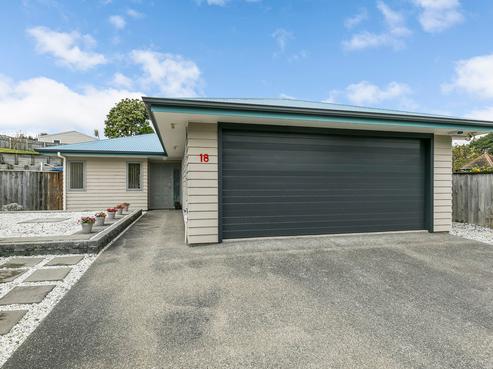 18 Ashleigh Way, Waikanae Beach