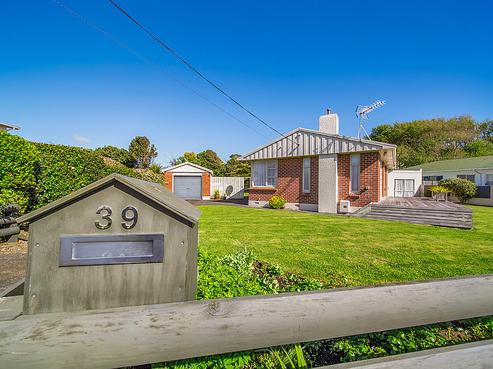 39 Gloucester Street, Patea