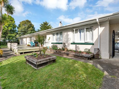 16 Dundonald Street, Riverside