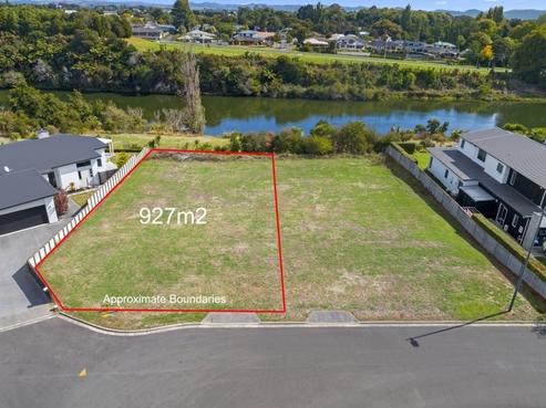 24 Riverside Lane, Flagstaff