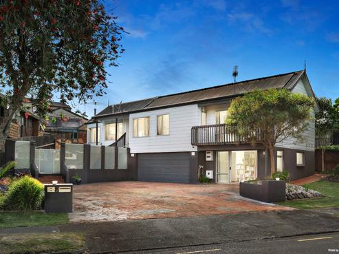 9 Birman Close, Half Moon Bay