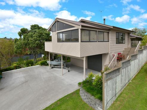 11 Rosario Crescent, Red Beach