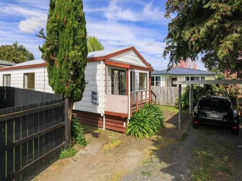 24A Pollen Crescent, Melville