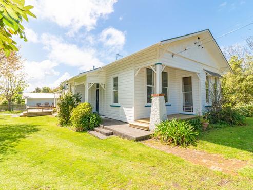 178 Great North Road, Otamatea